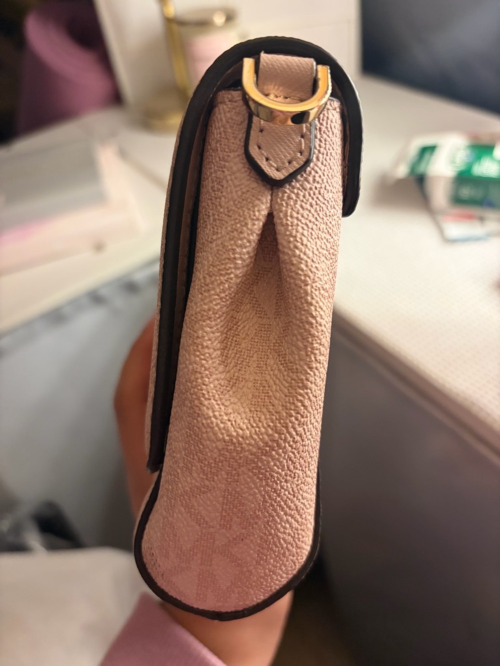 Michael Kors Pink purse - Picture 3 of 6